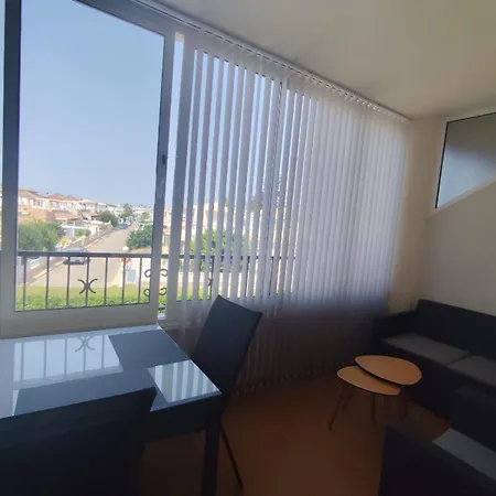 アパート La Mirada